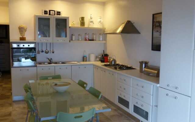 Cozy Villa in Sperlonga with Garden