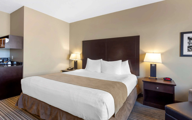 Best Western Plus Fort Saskatchewan Inn & Suites