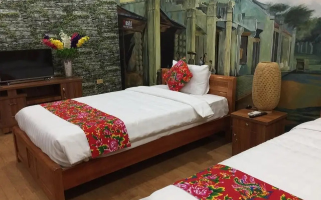 Dollar Homestay & Travel