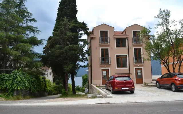 Bocche di Cattaro Apartments