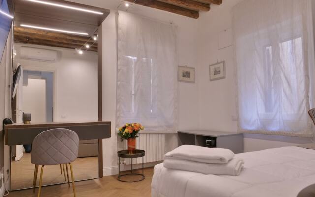 Helmirage Suite Via Del Corso