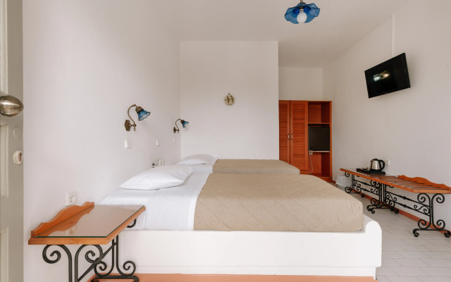 Pnoi Hotel