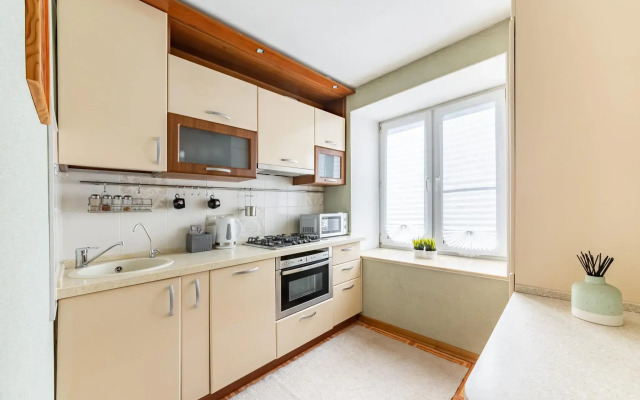 ApartLux on Raskova 14
