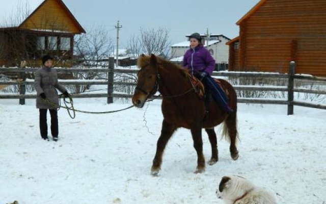 Konniy Dvor Guest House