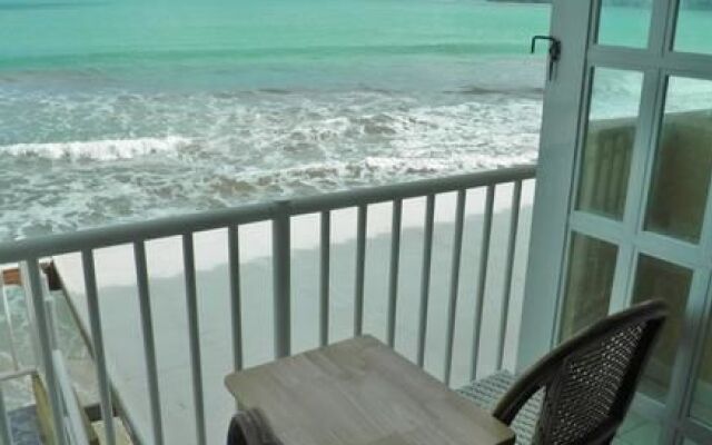 Selva Boutique Hotel - Luquillo Oceanfront Retreat