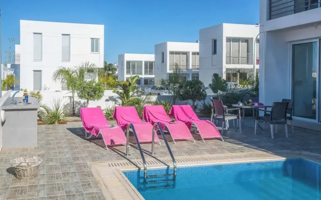 Protaras Pearl Pe16