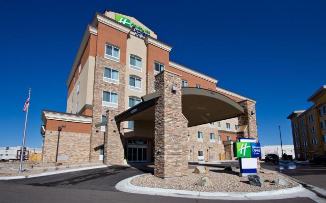 Holiday Inn Express Hotel & Suites Denver East-Peoria Street, an IHG Hotel