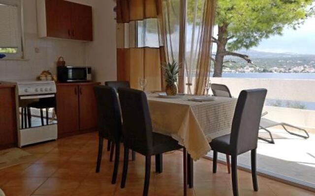 Apartments Zvonko