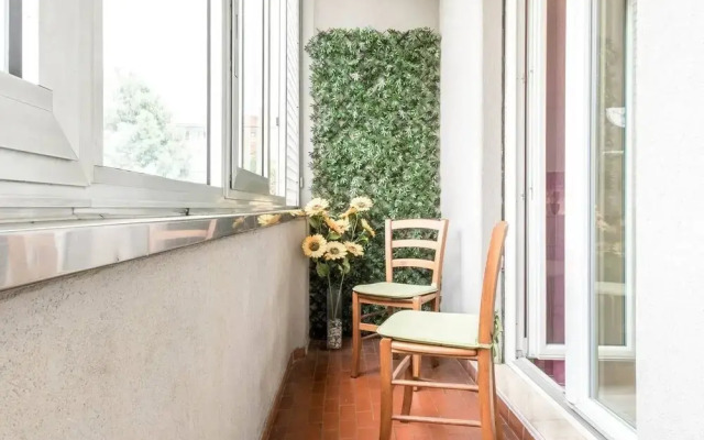 JOIVY Milano Fiera Cozy & Elegant Apartment