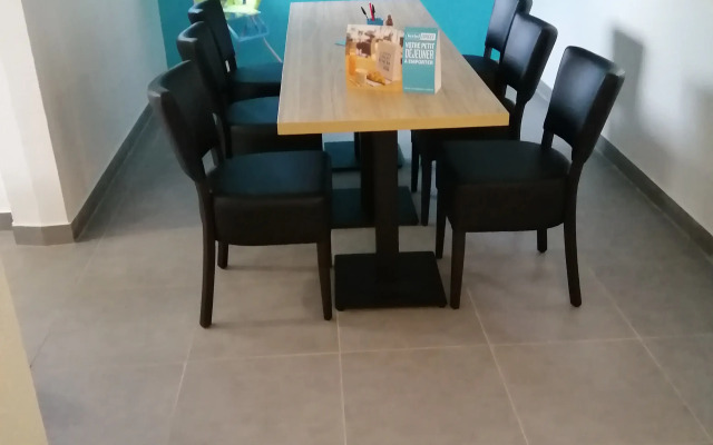 Kyriad Direct Nantes La Beaujeoire