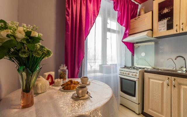 Moment House on Poklonnaya Street