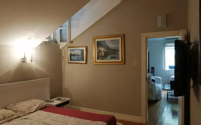 London Apartment