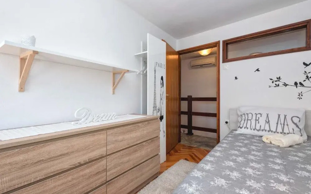 House Darina