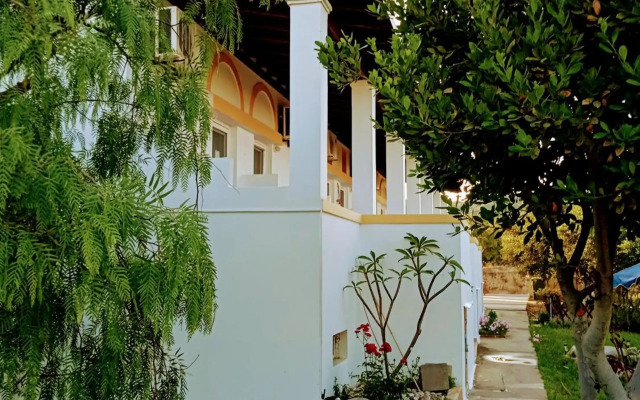 Level Houses