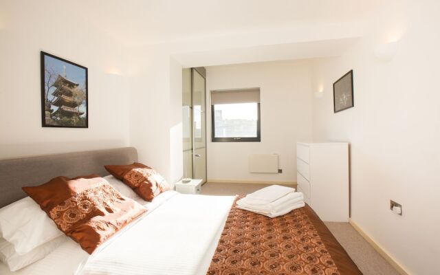 Luxury 2bed Apartment in Kensington A1