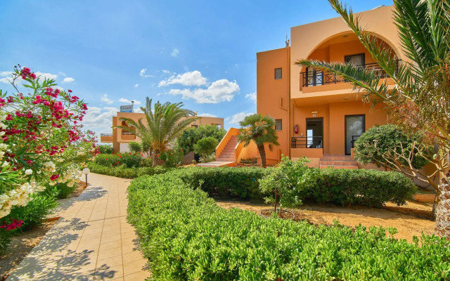 Nanakis Beach Hotel