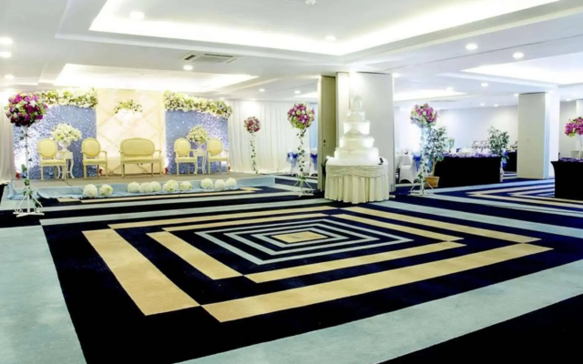 Grand Pacific Hotel
