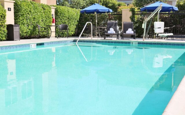 Hampton Inn & Suites Modesto-Salida