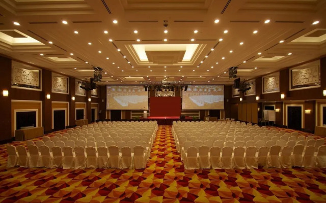 Sam Suite D´Perdana