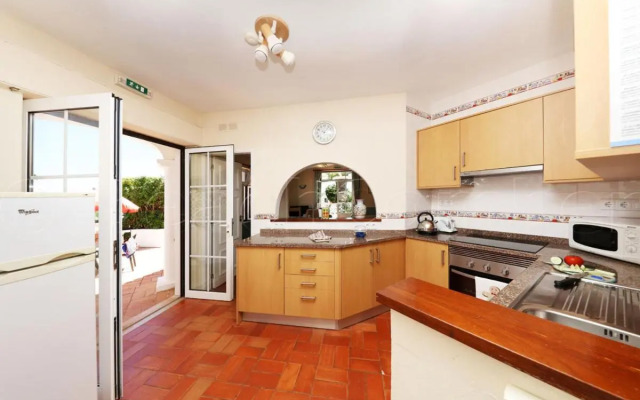 CASA BEACHCOMBER Le jardin des Arts