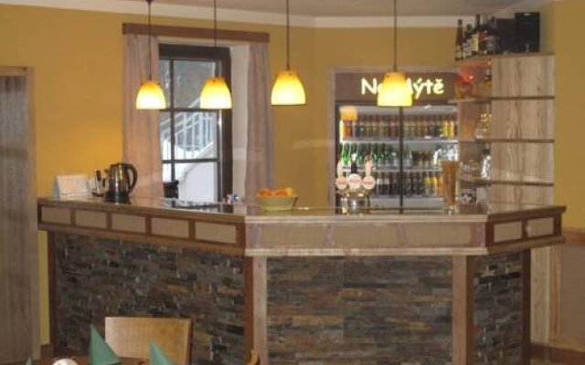 Penzion - Restaurace Na Mýtě