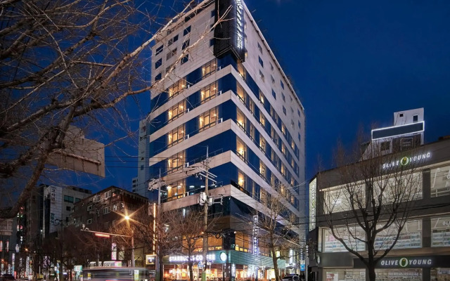 hotelImage