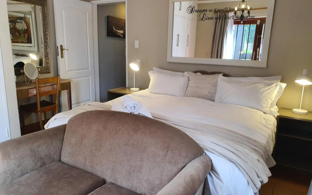 Waterhouse Guest Lodges 295 Indus Street