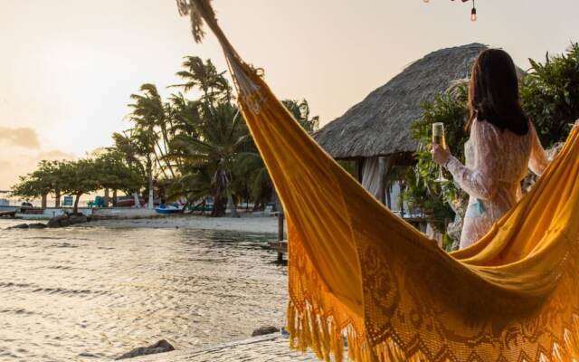 Overwater villa with pool Aruba