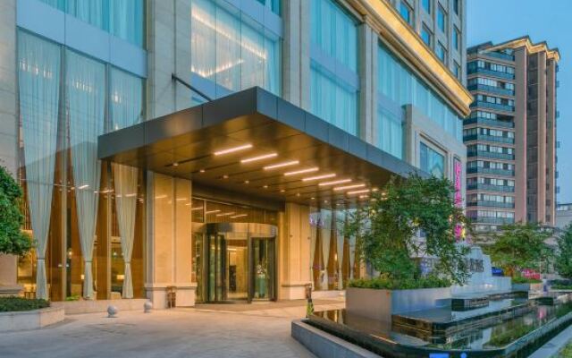 Xinjin Minyoun Lia! by Minyoun Yue Hotel