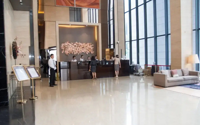 Yicheng Pazhou Poly World Trade Centre Apartment