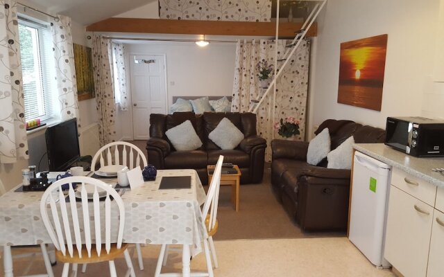 Immaculate 1-Bed Lodge Newton Abbot Torquay