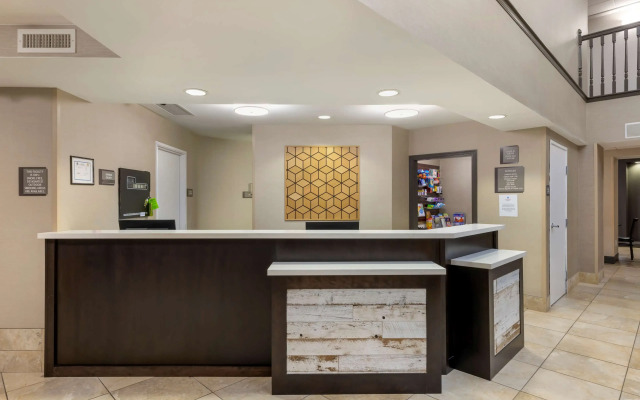 Best Western Watertown Inn and Suites