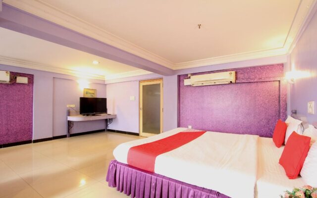 Hotel Dhammanagi Comforts by OYO Rooms