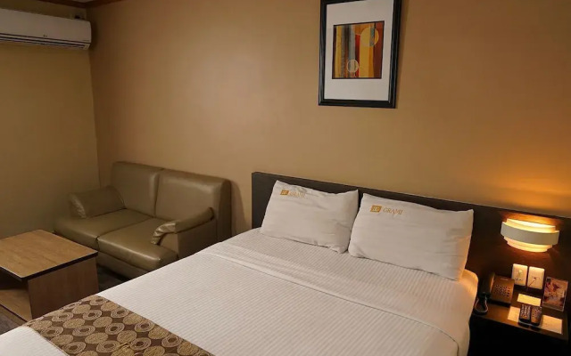 OYO 224 DG Grami Hotel