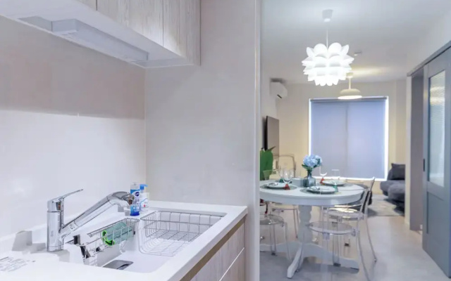 Nishikujo Maison Le Bleu Chigusa