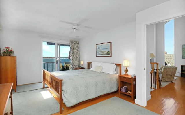 3BR Oceanfront on Nubble Cliffs!