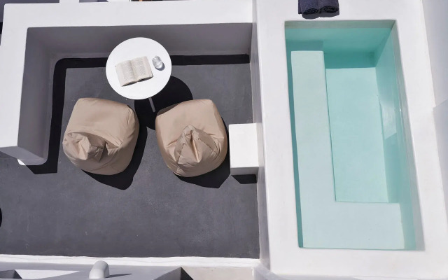 Cilon Suites Santorini