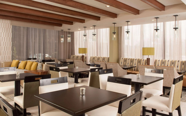 Hampton Inn Atlanta-North Druid Hills Hotel