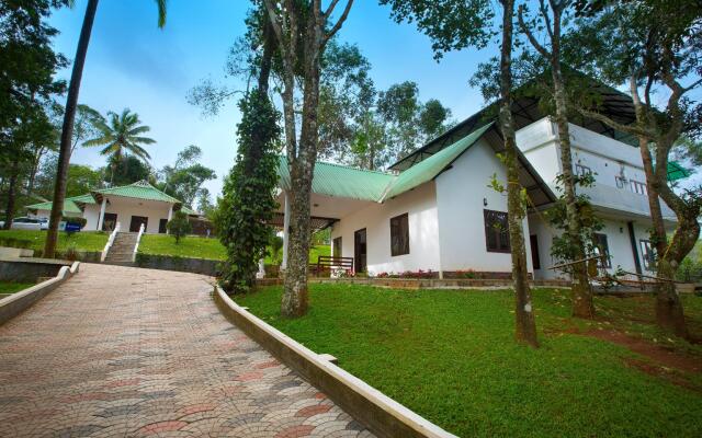 Misty Lake Resort