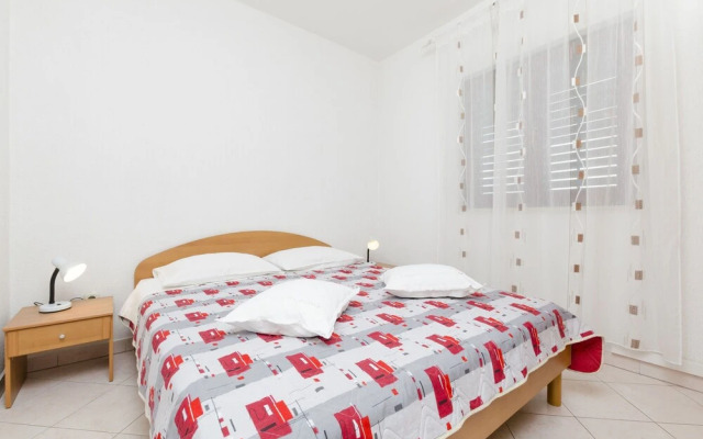 Apartments Mais Tisno