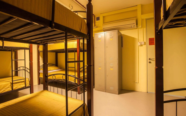 Joyfor Backpacker Hostel Kallang (SG Clean)