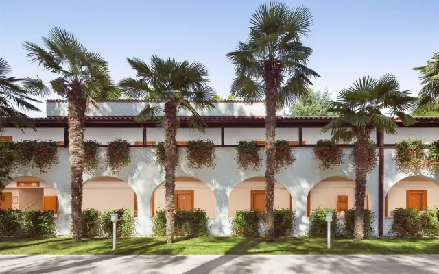 Village Galijot Plava Laguna