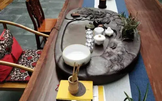 Shanghai Jingxin Guiwo Hotel (Baoshan Temple Branch)