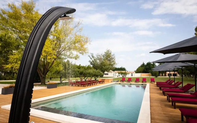 Proven ale House With Pool and spa