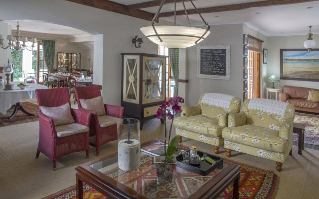 Admiralty Beach House