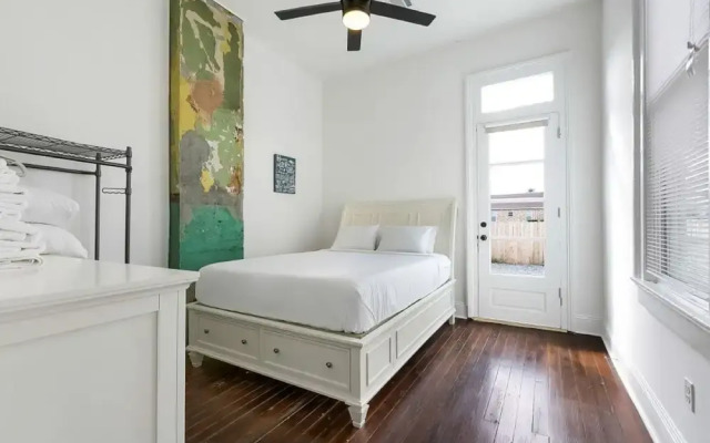 Newly Renovated 2BR in Uptown NOLA
