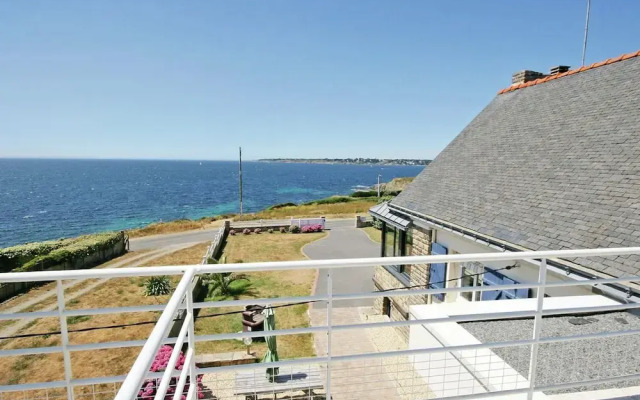 Seafront Villa in Finistère