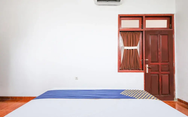 SPOT ON 2212 Java Menoreh