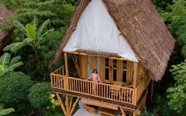 Penida Bambu Green Suites