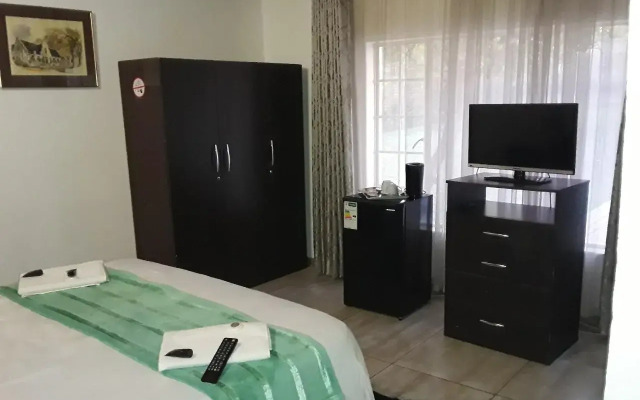 Royal Olympia Lodge